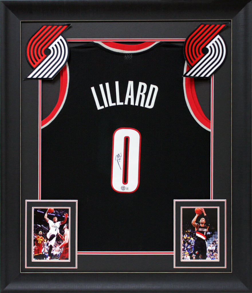 Damian Lillard Autographed Portland Black Swingman Basketball Jersey - BAS