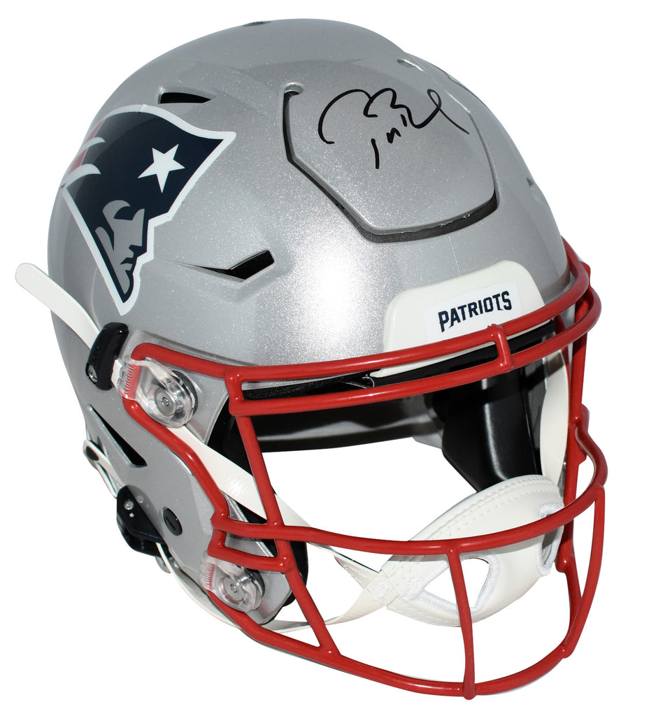 patriots authentic speedflex helmet TOM BRADY SIGNED NEW ENGLAND PATRIOTS AUTHENTIC SPEEDFLEX HELMET FANAT – Super Sports Center
