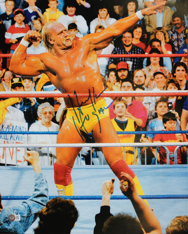 Hulk Hogan WWE Authentic Signed 16x20 Vertical Photo Autographed BAS