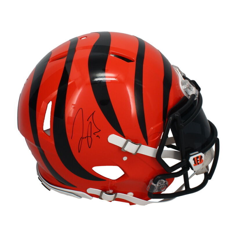 Joe Burrow Cincinnati Bengals Fanatics Authentic Autographed Riddell Speed Helmet