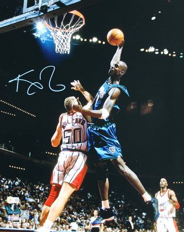 Timberwolves Kevin Garnett Authentic Signed 16x20 Vertical Photo BAS Witnessed