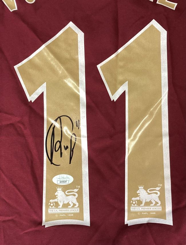 Robin Van Persie Signed Arsenal FC Nike Soccer Jersey JSA – Super