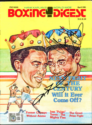 Sugar Ray Leonard & Thomas Hearns Autographed Boxing Digest Magazine Beckett