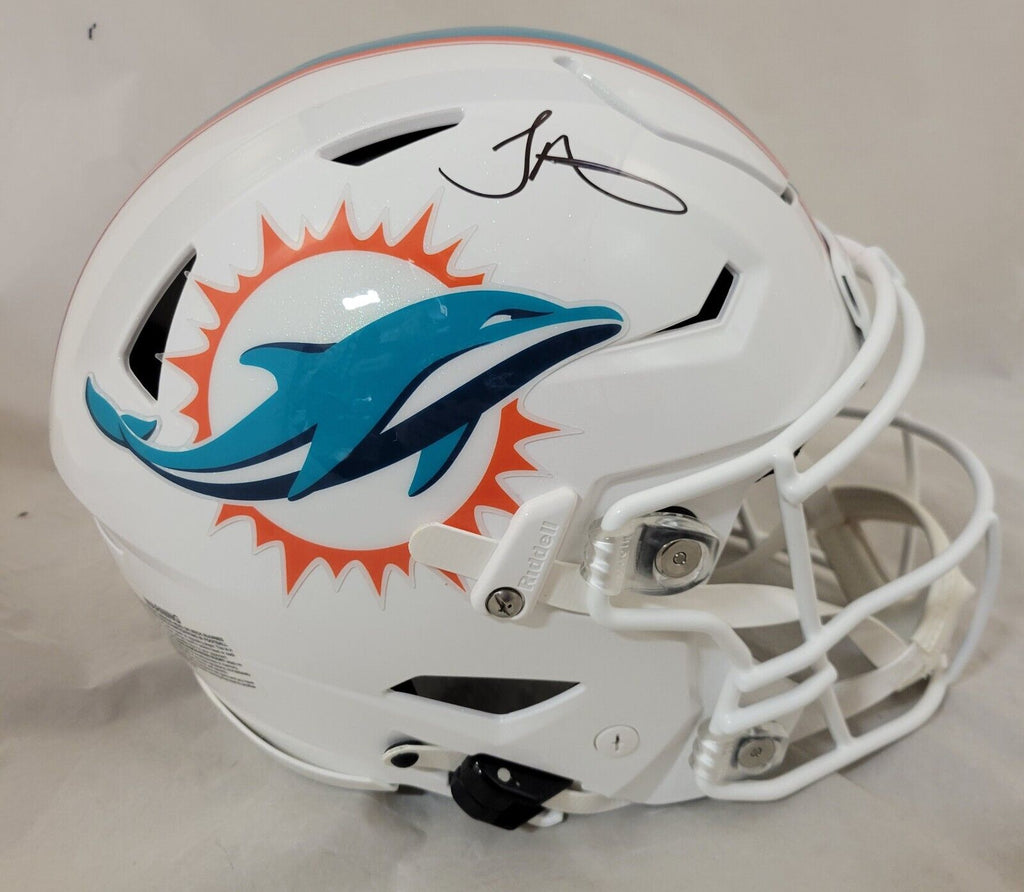 TYREEK HILL SIGNED MIAMI DOLPHINS SPEEDFLEX AUTHENTIC HELMET BECKETT – Super Sports Center