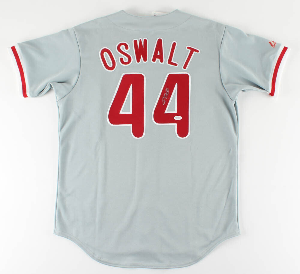Roy Oswalt Signed Philadelphia Phillies Majestic Jersey (JSA COA