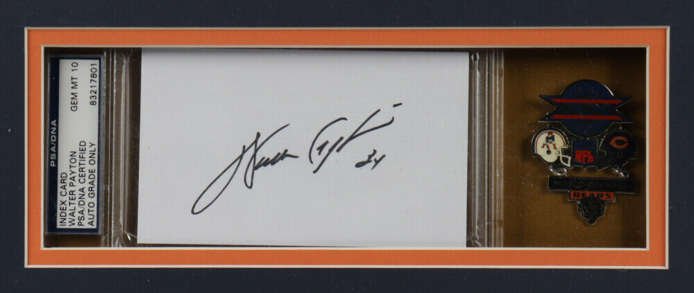 Derek Jeter Signed Yankees 34x38 Custom Framed Jersey Display (PSA  Hologram)