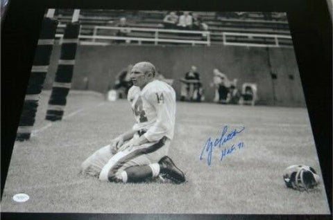 Y. A. YA TITTLE AUTOGRAPHED SIGNED NEW YORK GIANTS 16x20 B&W PHOTO BLOODY KNEES