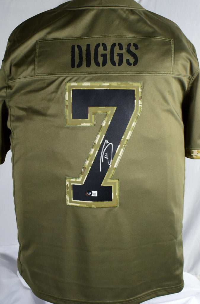 Trevon Diggs Cowboys Signed Nike Salute To Service Limited Player Jsy- –  Super Sports Center