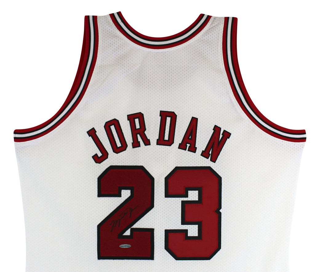 Michael Jordan Chicago Bulls Rookie HWC Throwback NBA Authentic