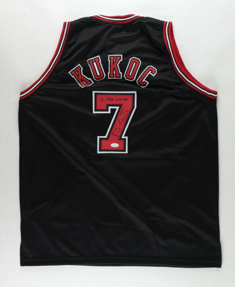 Toni Kukoc Signed Chicago Bulls Jersey Inscribed 3x NBA Champ (JSA C –  Super Sports Center