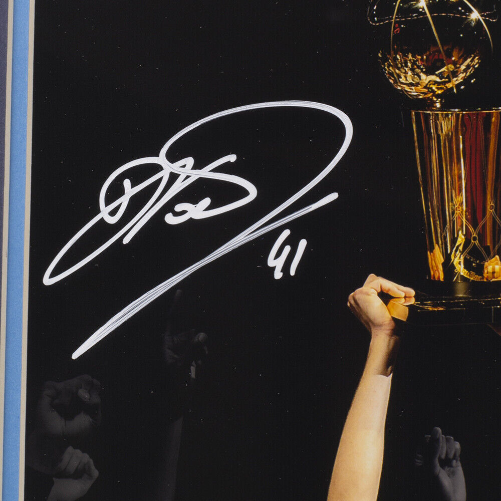 Dirk Nowitzki Signed Framed 11x14 Dallas Mavericks Photo BAS