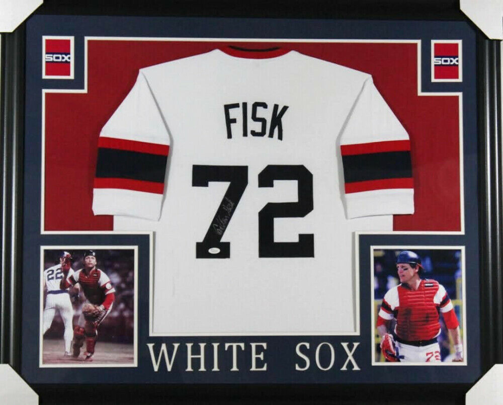 Carlton Fisk Signed Chicago White Sox 35x 43 Custom Framed Jersey (J –  Super Sports Center