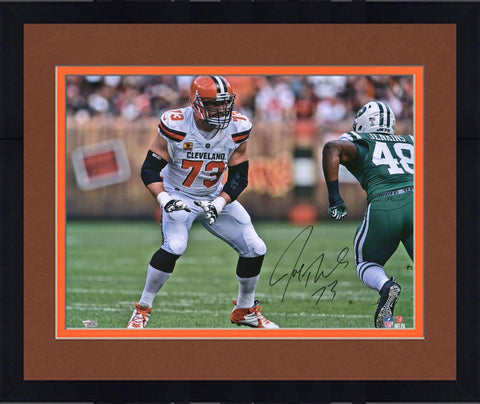 Framed Joe Thomas Cleveland Browns Autographed 16" x 20" vs Jets Photograph