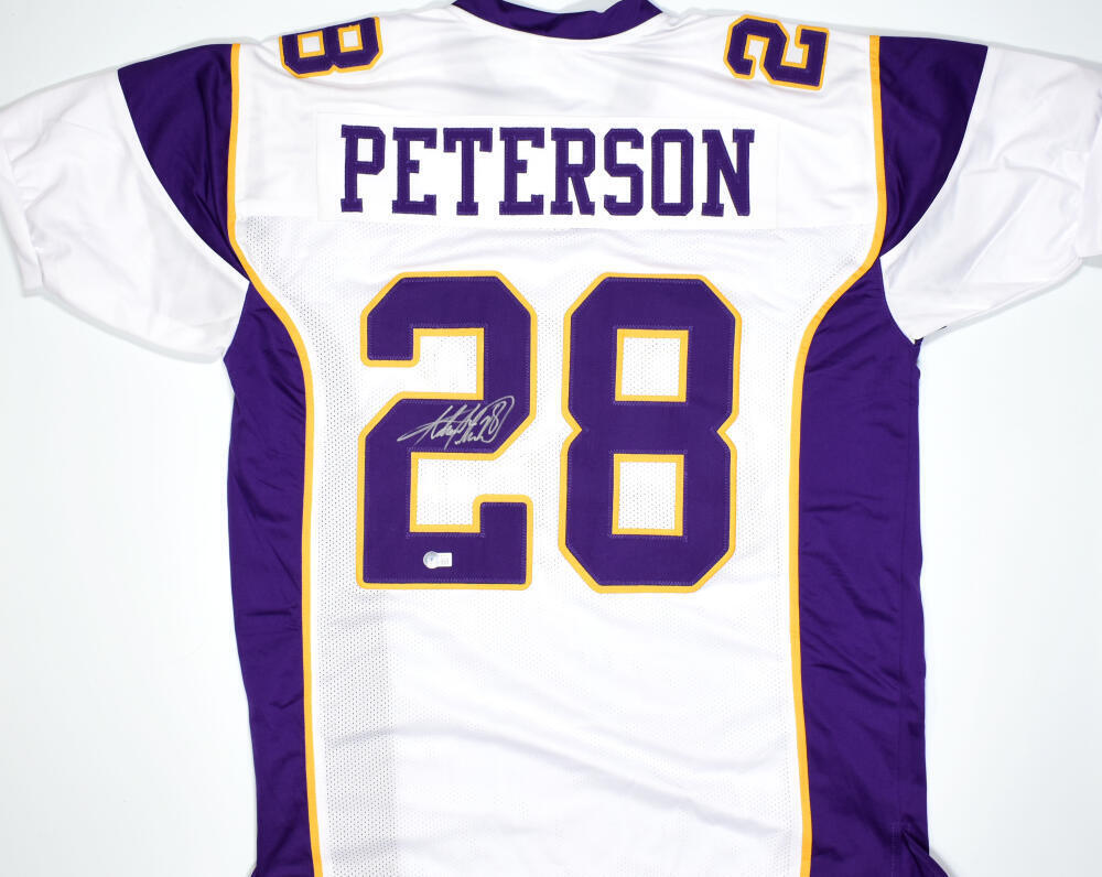 The Jersey Source Autographs Adrian Peterson Autographed White Pro Style Jersey-Beckett W Hologram *Silver