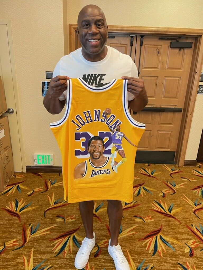 Kobe Bryant Signed Lakers Mitchell & Ness Jersey (Beckett Hologram & PSA  Hologram)