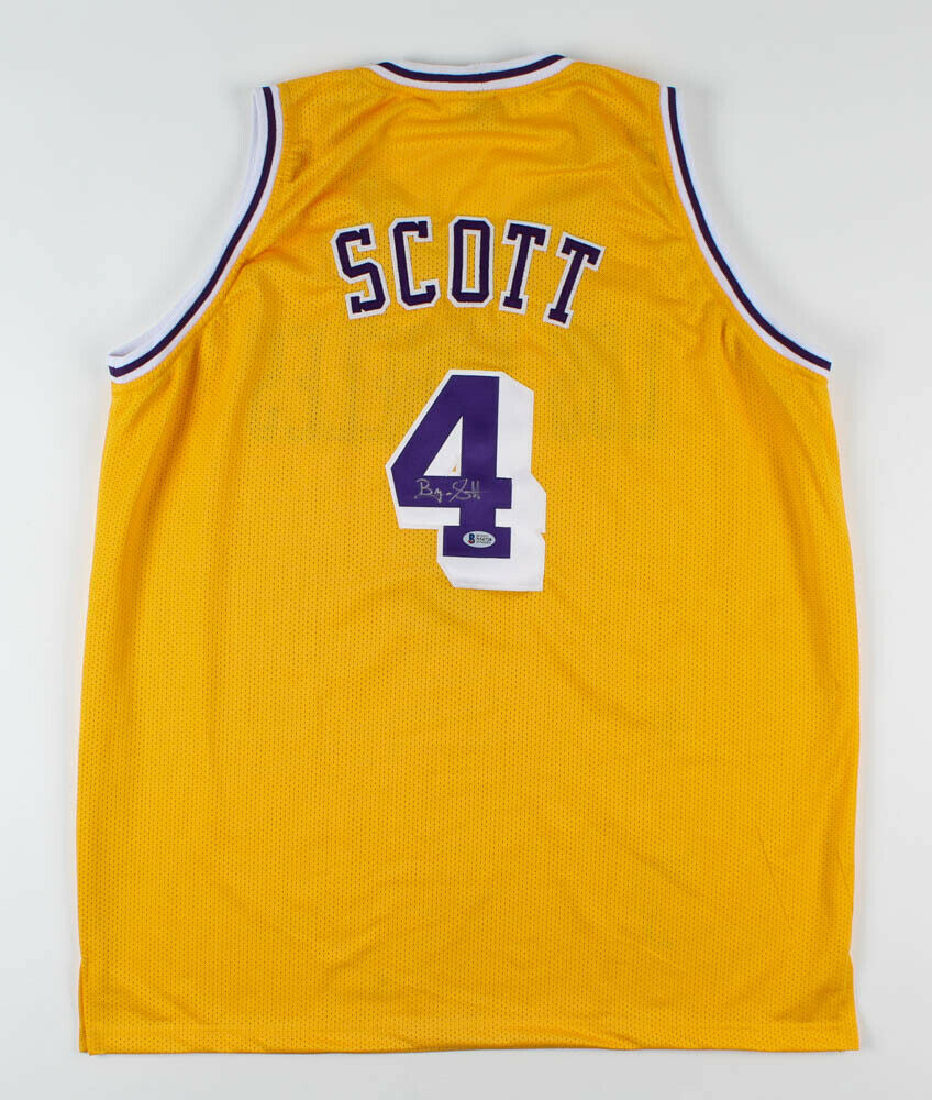 Pau Gasol Signed Lakers Jersey (Beckett COA)
