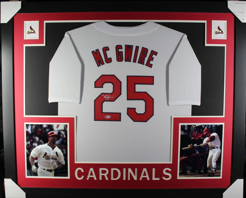 MARK MCGWIRE (Cardinals white SKYLINE) Signed Autographed Framed Jersey Beckett