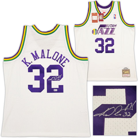 JAZZ KARL MALONE AUTOGRAPHED WHITE & PURPLE M&N JERSEY XL BECKETT 211875