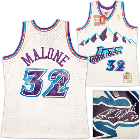 JAZZ KARL MALONE AUTOGRAPHED WHITE AUTHENTIC M&N JERSEY SIZE L BECKETT 211874