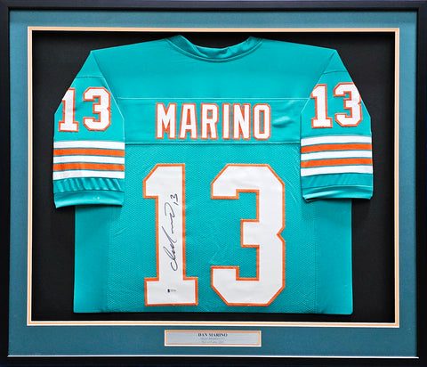 MIAMI DOLPHINS DAN MARINO AUTOGRAPHED FRAMED TEAL JERSEY BECKETT BAS 214091