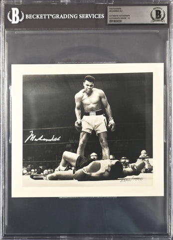 Muhammad Ali Auto 6.75x7.75 Photo Auto GM 10 Over Sonny Liston Beckett #18630330