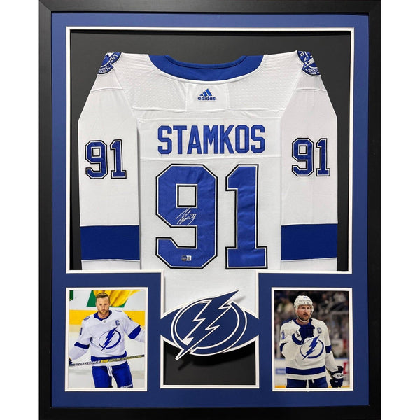 Steven Stamkos Autographed Signed Framed Tampa Bay Lightning Jersey BECKETT