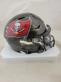 BAKER MAYFIELD SIGNED TAMPA BAY BUCS MIDSIZE MIDI SPEEDFLEX MINI HELMET BECKETT