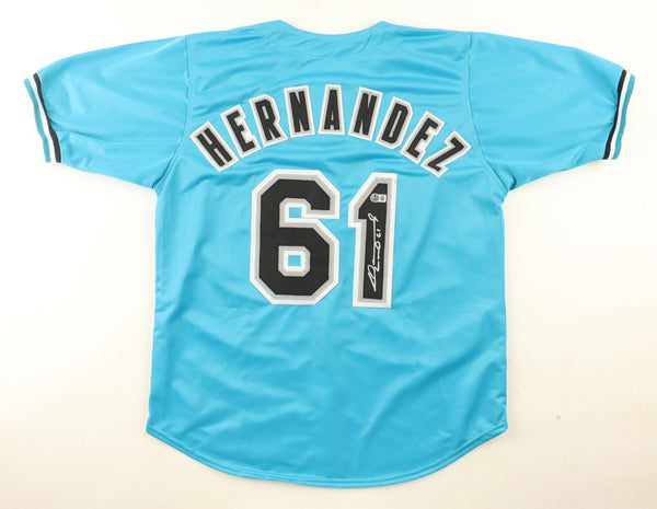 Livan Hernandez Signed Florida Marlins Jersey (Beckett) 1997 World Series M.V.P.
