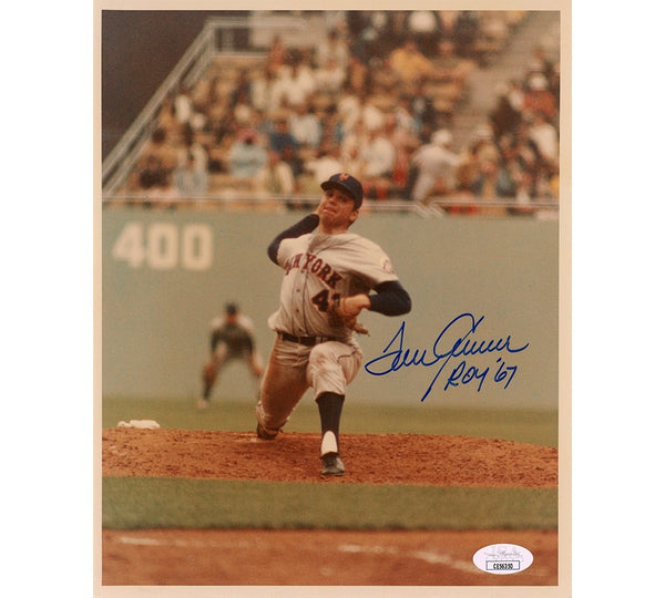 Tom Seaver Signed New York Mets Unframed 8x10 Color Pitching MLB Photo - ROY '69