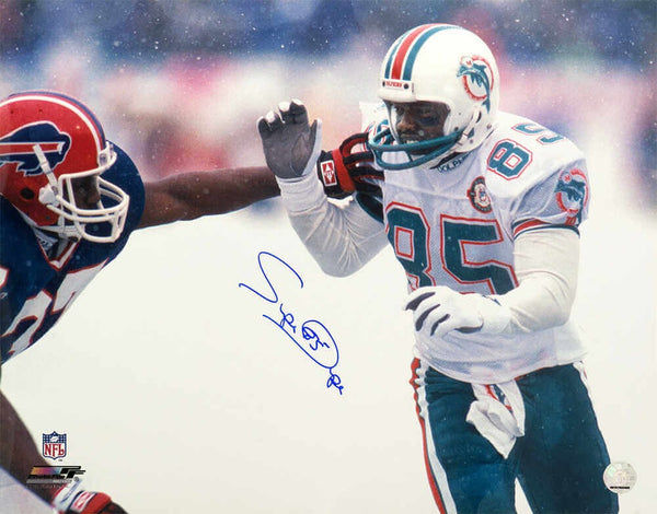 Mark 'Super' Duper Signed Dolphins Action vs Bills 16x20 Photo - (SCHWARTZ COA)