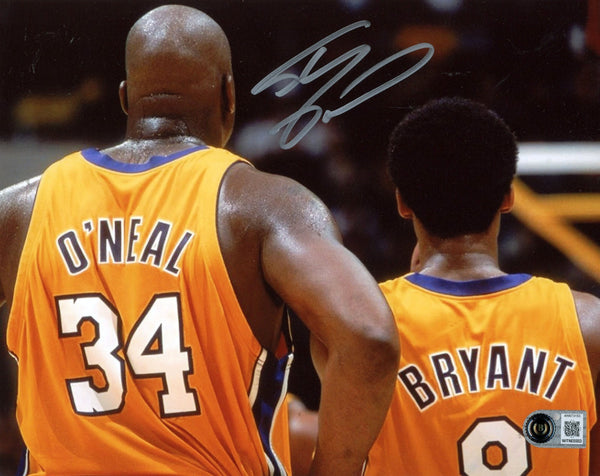 SHAQUILLE SHAQ O'NEAL SIGNED LOS ANGELES LAKERS 8x10 PHOTO W/ KOBE BRYANT