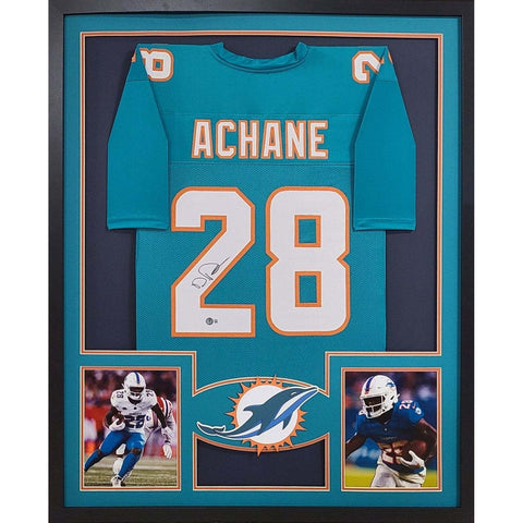 De'Von Achane Autographed Signed Framed Miami Dolphins Jersey BECKETT