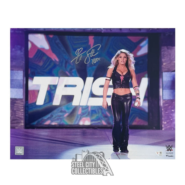 Trish Stratus Autographed WWE 16x20 Wrestling Photo - Fanatics (Horizontal)