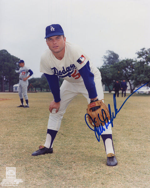 Jim Lefebvre Signed Dodgers Hands On Knees Pose 8x10 Photo - (SCHWARTZ COA)