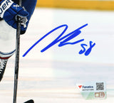 Martin Necas Autographed 8x10 Colorado Avalanche (White Jersey 1) Action Photo