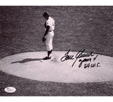 Tom Seaver Signed New York Mets Unframed 8x10 B&W on Mound Photo -Parade Insc