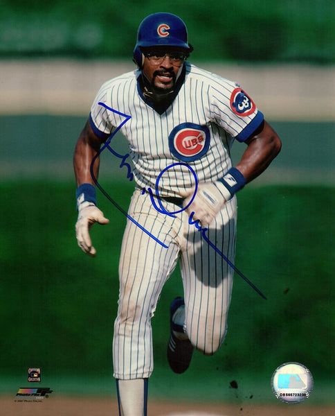 Leon Durham Signed Chicago Cubs Running Bases 8x10 Photo - (SCHWARTZ COA)