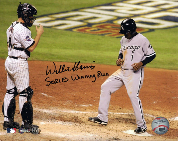 Willie Harris Signed White Sox 2005 WS 8x10 Photo w/Series Winning Run -(SS COA)
