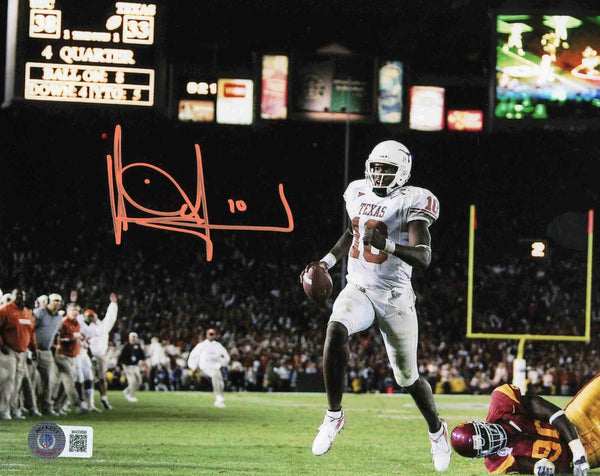 VINCE YOUNG AUTOGRAPHED TEXAS LONGHORNS 8x10 ROSE BOWL PHOTO BECKETT