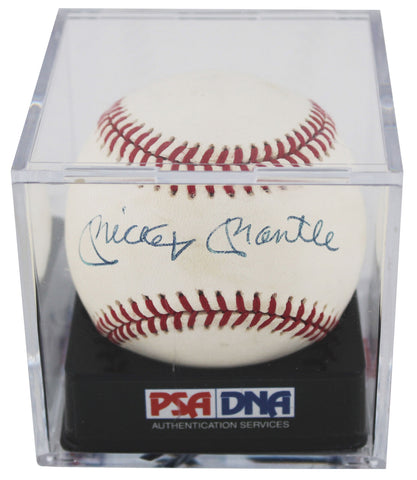 Yankees Mickey Mantle Signed Oal Baseball Auto Graded NM-MT 8 PSA/DNA #81778624