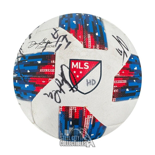 2018 Houston Dynamo Auto Match Used Soccer Ball - JSA/Fanatics LOA (25 Sigs)