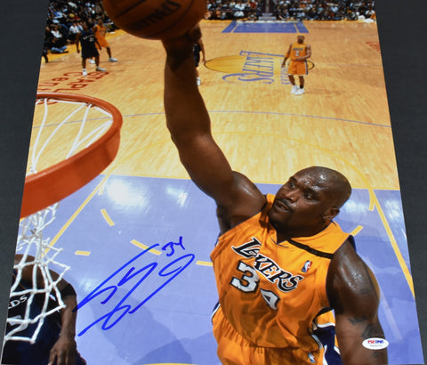 SHAQUILLE SHAQ O'NEAL AUTOGRAPHED LOS ANGELES LAKERS 16x20 PHOTO PSA/DNA