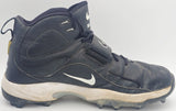 Walter Jones Autographed Pair of Game Used Nike Zoom Air Cleats Beckett
