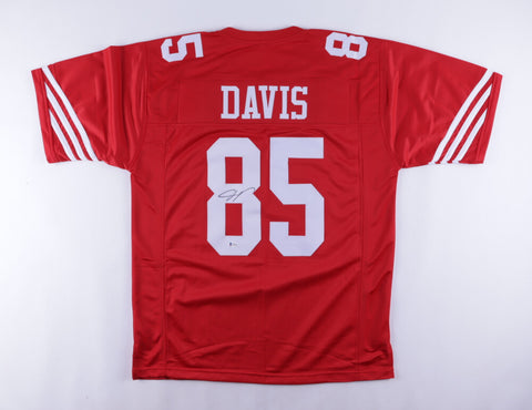 Vernon Davis Signed San Francisco 49ers Jersey (Beckett COA) 2xPro Bowl T.E.
