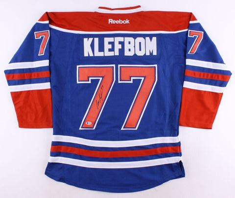 Oscar Klefbom Signed Oilers Jersey (Beckett) 19th Overall Pick 2011 NHL Draft