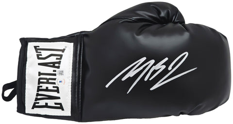 MICHAEL B. JORDAN AUTOGRAPHED BLACK EVERLAST BOXING GLOVE RH BECKETT 220646