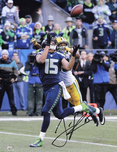 Jermaine Kearse Autographed 11x14 Photo NFC Champ Game Winning TD MCS 64211