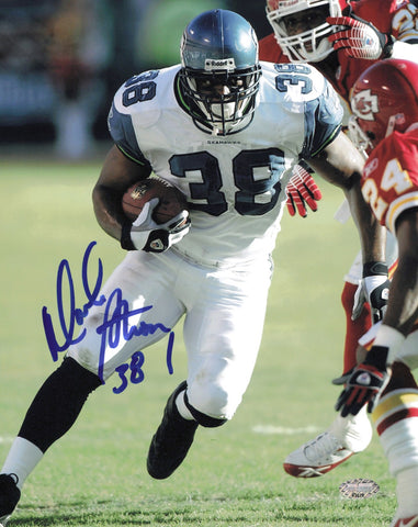 Mack Strong Autographed Signed 8x10 Photo Seattle Seahawks MCS Holo #63522