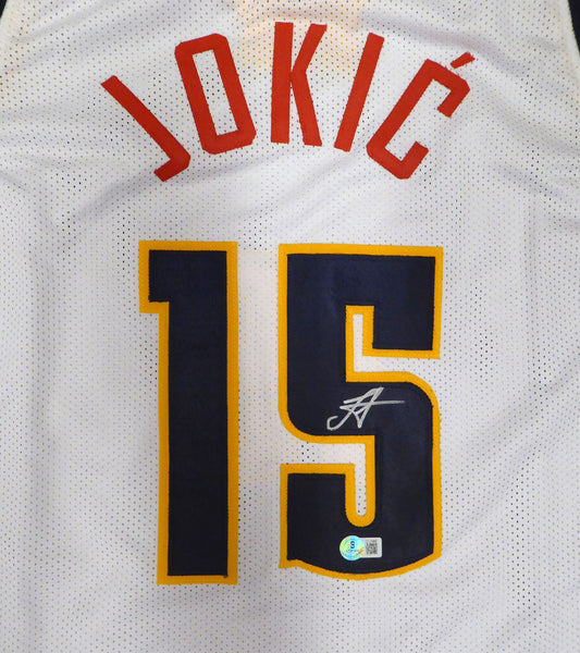 Denver Nuggets Nikola Jokic Autographed White Jersey Beckett BAS QR #BN13969
