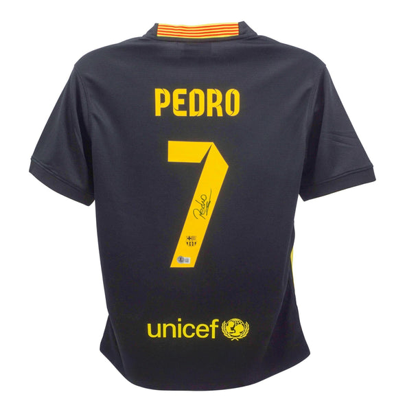 Pedro Signed Barcelona F C Jersey (Beckett) 2010 World Cup Spanish National Team